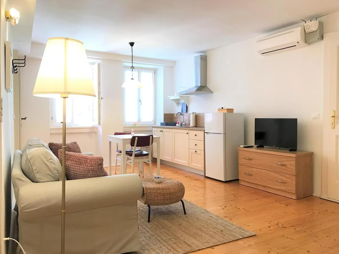 Guesthouse Casa Vittoria Ρόβινι Πανσιόν