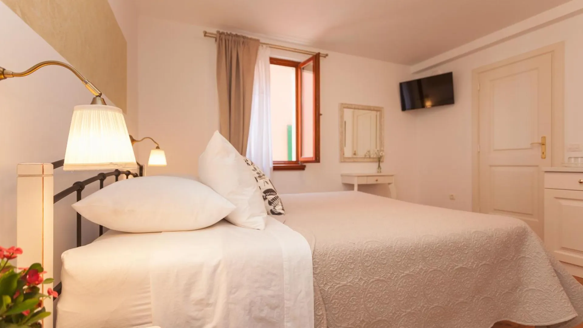 Guesthouse Casa Vittoria Rovinj 4*,  Kroatië