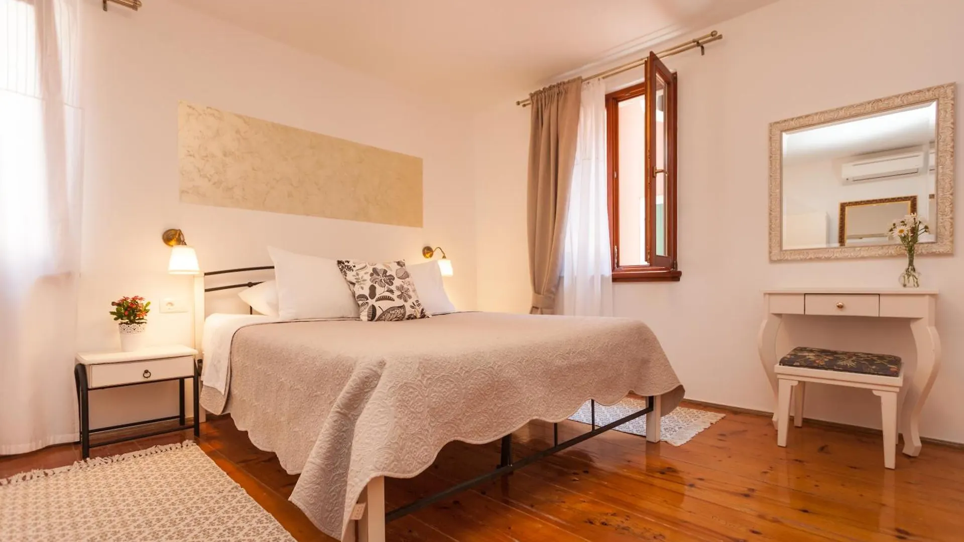 Guesthouse Casa Vittoria Rovinj 4*,